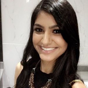 Meet your Posher, Salina